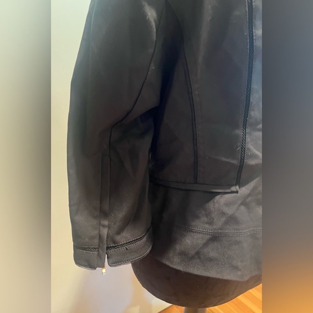 White House Black Market Perfect Form Zip Front Black Jacket Blazer Size 12 - Picture 11 of 14